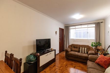 Apartamento à venda com 104m², 2 quartos e 2 vagasSala