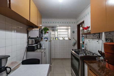 Apartamento à venda com 104m², 2 quartos e 2 vagasCozinha