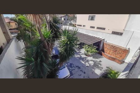 Casa à venda com 403m², 4 quartos e 12 vagas Casa à venda com 403m², 4 quartos e 12 vagasVista da Sacada da Suíte 1