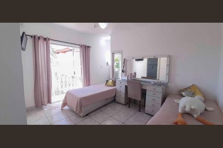 Casa à venda com 403m², 4 quartos e 12 vagas Casa à venda com 403m², 4 quartos e 12 vagasSuíte 2