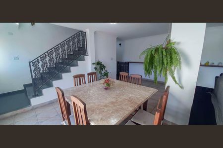Casa à venda com 403m², 4 quartos e 12 vagas
