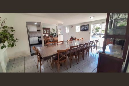 Casa à venda com 403m², 4 quartos e 12 vagas