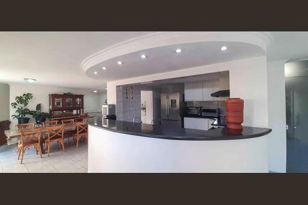 Cozinha de casa à venda com 4 quartos, 403m² em City Bussocaba, Osasco