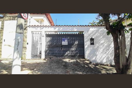 Fachada da Casa de casa à venda com 4 quartos, 403m² em City Bussocaba, Osasco