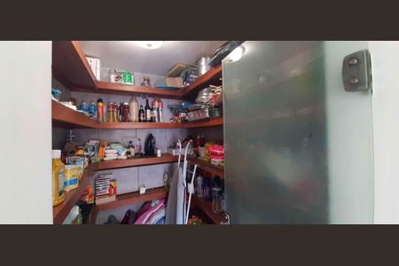 Casa à venda com 403m², 4 quartos e 12 vagas