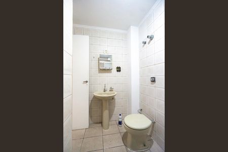 Apartamento à venda com 48m², 2 quartos e sem vaga Apartamento à venda com 48m², 2 quartos e sem vagaBanheiro