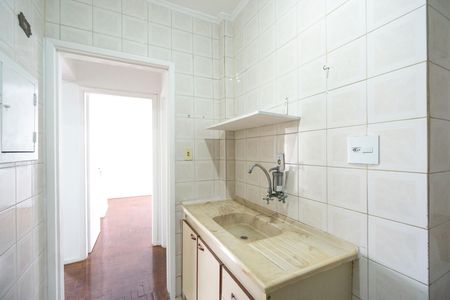Apartamento à venda com 48m², 2 quartos e sem vaga Apartamento à venda com 48m², 2 quartos e sem vagaCozinha