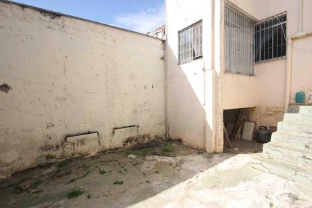 Casa para alugar com 60m², 1 quarto e sem vaga
