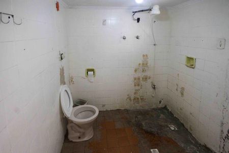 Casa para alugar com 60m², 1 quarto e sem vaga Casa para alugar com 60m², 1 quarto e sem vagaBanheiro
