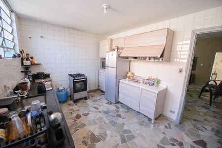 Cozinha de casa para alugar com 4 quartos, 480m² em Jardim Santa Cruz, Taubaté