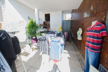Garagem de casa para alugar com 4 quartos, 480m² em Jardim Santa Cruz, Taubaté
