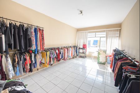 Casa para alugar com 4 quartos, 480m² em Jardim Santa Cruz, Taubaté