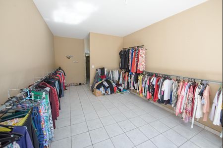 Casa para alugar com 480m², 4 quartos e 2 vagas Casa para alugar com 480m², 4 quartos e 2 vagasSala