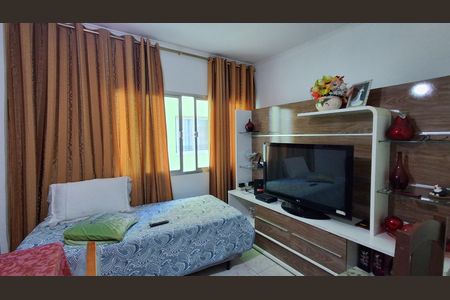Apartamento à venda com 90m², 2 quartos e 1 vaga Apartamento à venda com 90m², 2 quartos e 1 vagaSala