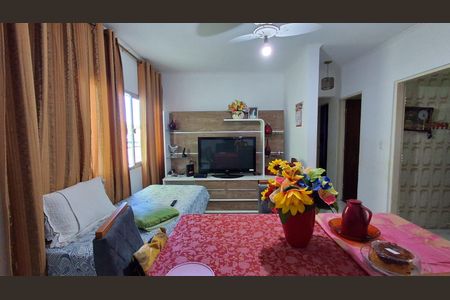 Apartamento à venda com 90m², 2 quartos e 1 vaga Apartamento à venda com 90m², 2 quartos e 1 vagaSala