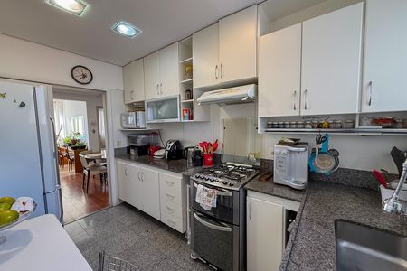 Apartamento à venda com 130m², 3 quartos e 2 vagas