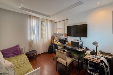 Apartamento à venda com 3 quartos, 130m² em Gutierrez, Belo Horizonte