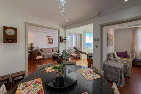 Apartamento à venda com 3 quartos, 130m² em Gutierrez, Belo Horizonte