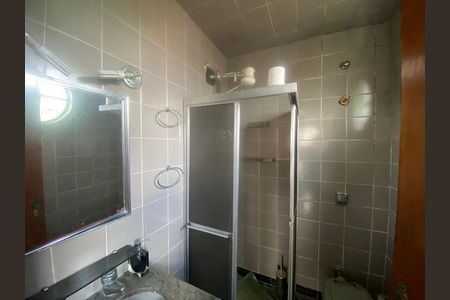 Casa à venda com 358m², 8 quartos e 3 vagas