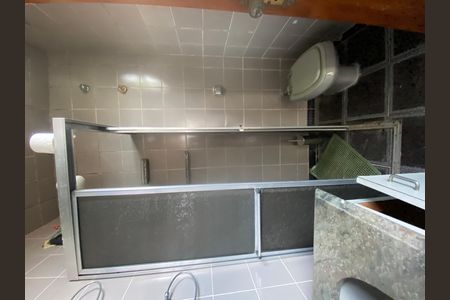 Casa à venda com 8 quartos, 358m² em Jardim São Jorge, São Paulo