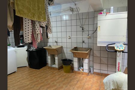 Casa à venda com 358m², 8 quartos e 3 vagas
