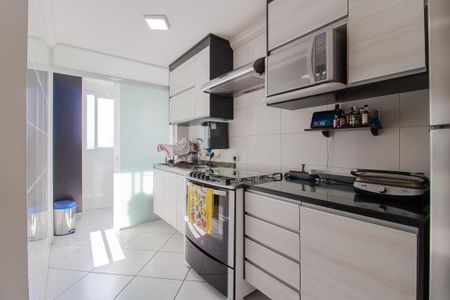 Cozinha de apartamento para alugar com 3 quartos, 85m² em Vila Nossa Senhora das Vitorias, Mauá