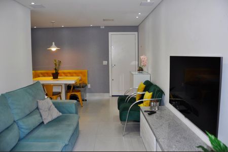 Apartamento para alugar com 55m², 2 quartos e 1 vagaApto. Mobiliado - Detalhe - Sala e Sala de Jantar