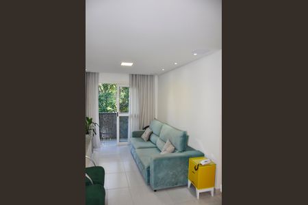 Apartamento para alugar com 55m², 2 quartos e 1 vagaApto. Mobiliado - Detalhe - Sala e Sala de Jantar