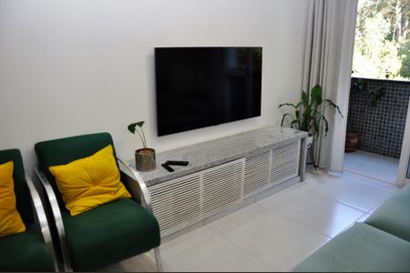 Apartamento para alugar com 55m², 2 quartos e 1 vagaApto. Mobiliado - Detalhe - Sala e Sala de Jantar