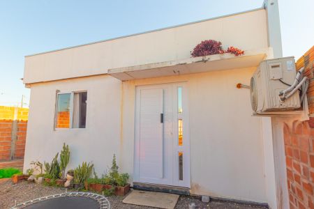 Casa para alugar com 36m², 2 quartos e 3 vagasFachada