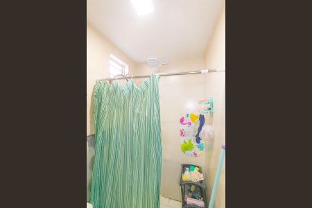 Casa para alugar com 36m², 2 quartos e 3 vagasBanheiro