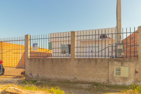 Casa para alugar com 36m², 2 quartos e 3 vagasFachada/placa