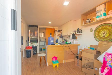 Sala de casa à venda com 2 quartos, 36m² em Brigadeira, Canoas