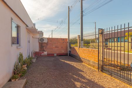 Casa para alugar com 36m², 2 quartos e 3 vagasFrente da Casa