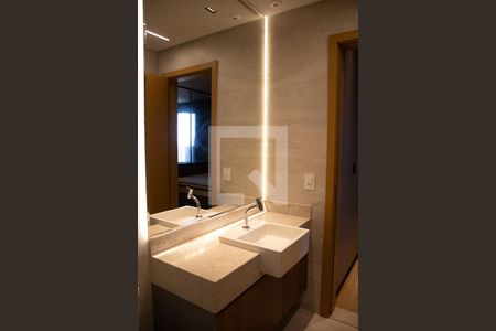 Banheiro da Suíte de apartamento à venda com 1 quarto, 43m² em Setor Marista, Goiânia