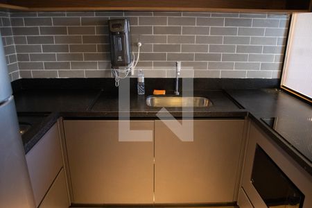 Apartamento à venda com 43m², 1 quarto e 1 vaga Apartamento à venda com 43m², 1 quarto e 1 vagaCozinha e Área de Serviço