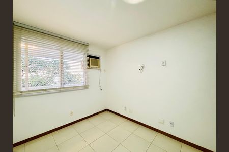 Apartamento para alugar com 135m², 3 quartos e 2 vagas