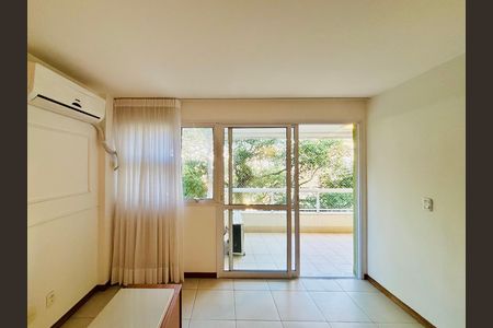 Apartamento para alugar com 3 quartos, 135m² em Botafogo, Rio de Janeiro