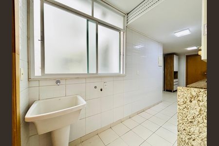 Apartamento para alugar com 135m², 3 quartos e 2 vagas
