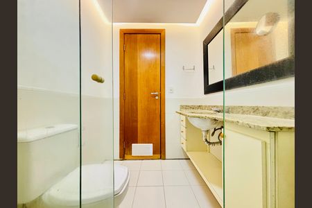 Apartamento para alugar com 135m², 3 quartos e 2 vagas
