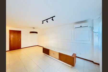 Apartamento para alugar com 3 quartos, 135m² em Botafogo, Rio de Janeiro