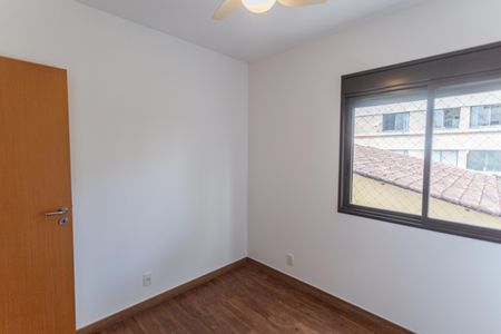 Quarto 2 de apartamento para alugar com 2 quartos, 100m² em Serra, Belo Horizonte