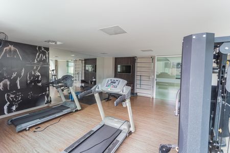 Apartamento para alugar com 100m², 3 quartos e 2 vagas Apartamento para alugar com 100m², 3 quartos e 2 vagasÁrea comum - Academia