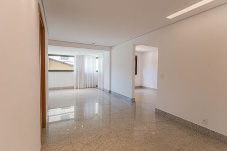 Sala 1 de apartamento para alugar com 2 quartos, 100m² em Serra, Belo Horizonte