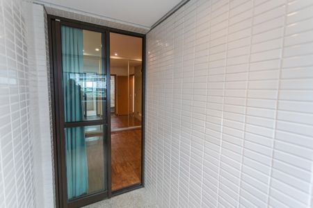 Apartamento para alugar com 100m², 3 quartos e 2 vagas Apartamento para alugar com 100m², 3 quartos e 2 vagasVaranda da Suíte