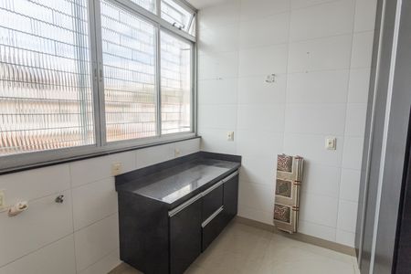 Apartamento para alugar com 125m², 3 quartos e 1 vagaÁrea de Serviço