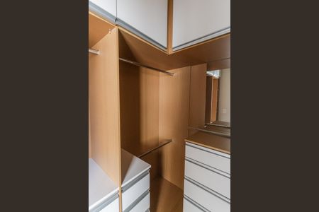 Apartamento para alugar com 125m², 3 quartos e 1 vagaCloset da Suíte