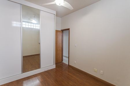 Apartamento para alugar com 125m², 3 quartos e 1 vagaQuarto 2