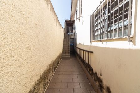 Corredor de casa à venda com 3 quartos, 150m² em Ferreira, São Paulo