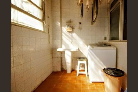 Apartamento à venda com 110m², 4 quartos e 2 vagasÁrea de serviço 